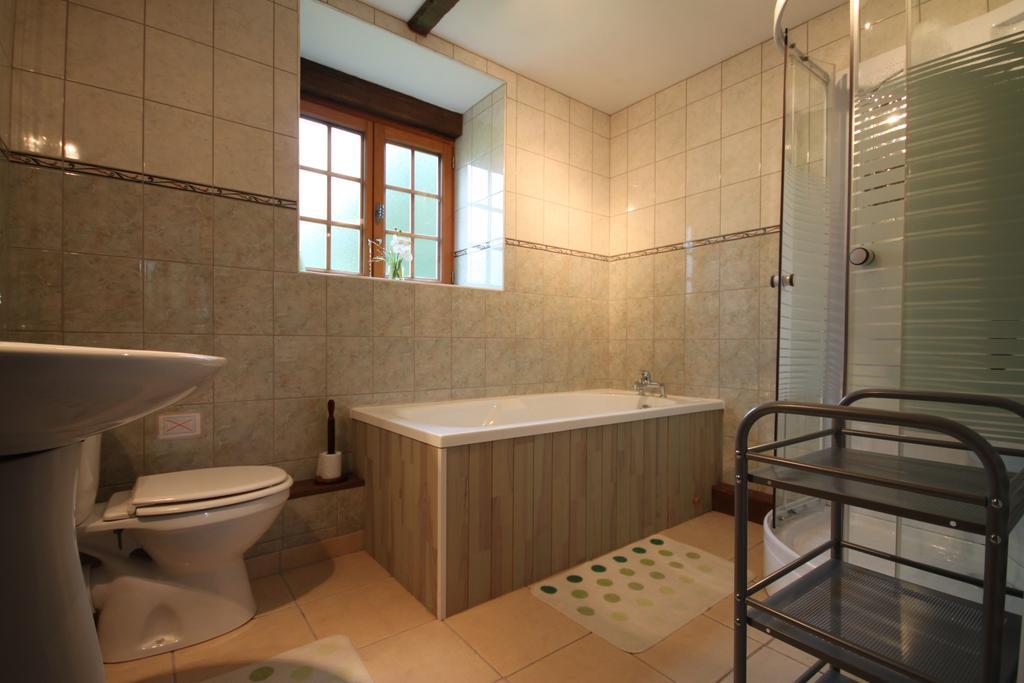 Chambres D'Hotes La Difference-Le Pressoir Rouelle Habitación foto